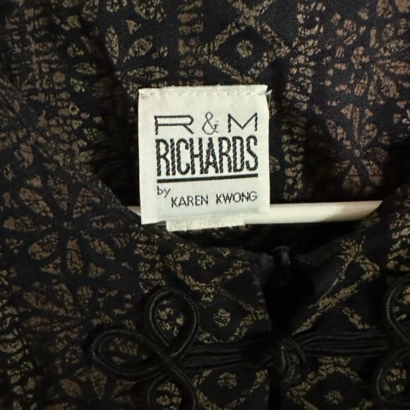 R&M Richards by Karen Kwong Black Dress, Attached Cardigan, Size 14, Pre-owned - Picture 4 of 5